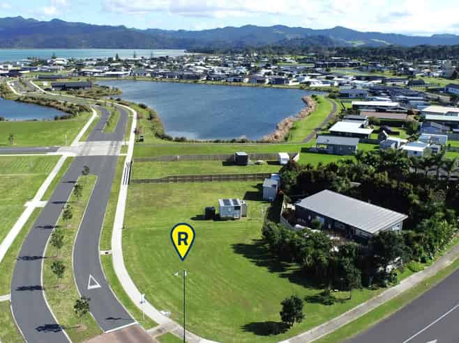 299 Harbour Drive, Matarangi