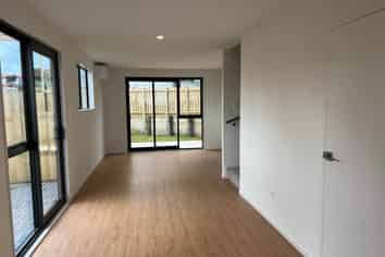 4/4 Waitaki Street, Henderson