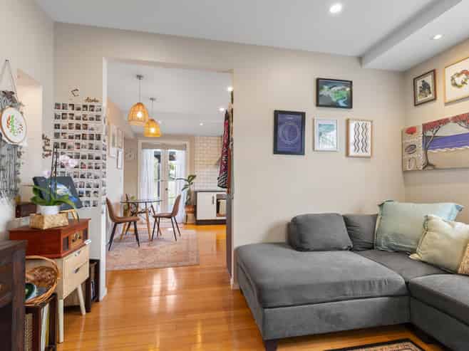 6 Vance Street, Shannon