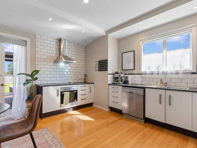 6 Vance Street, Shannon