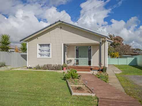 6 Vance Street, Shannon