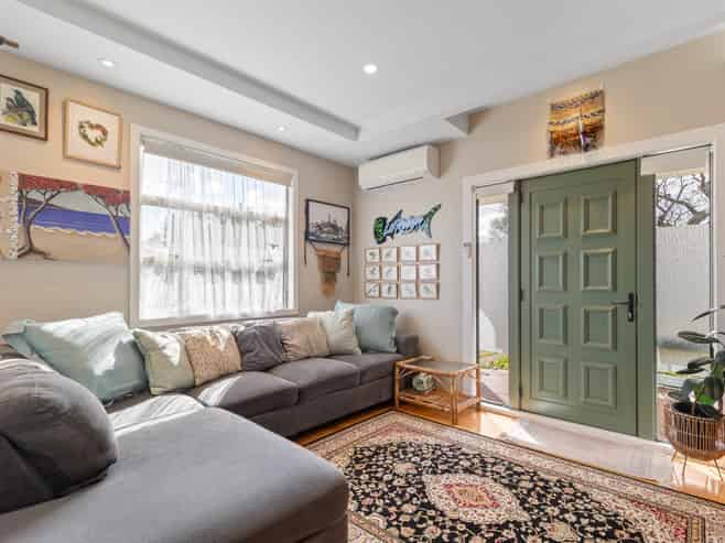 6 Vance Street, Shannon