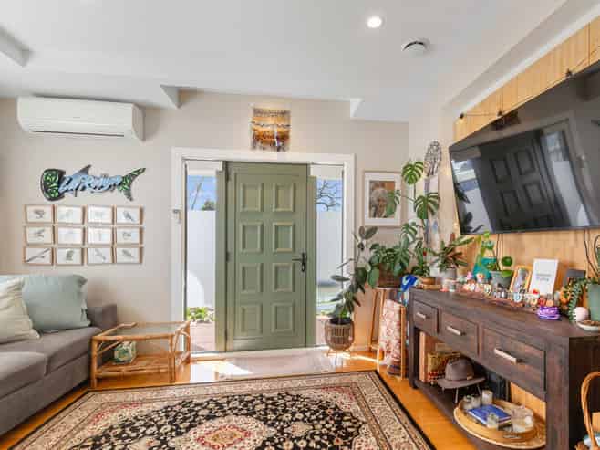 6 Vance Street, Shannon