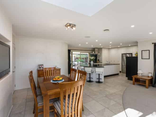 6 Rota Close, Papamoa