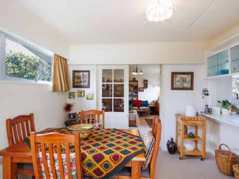 3 Dalzien Place, Feilding