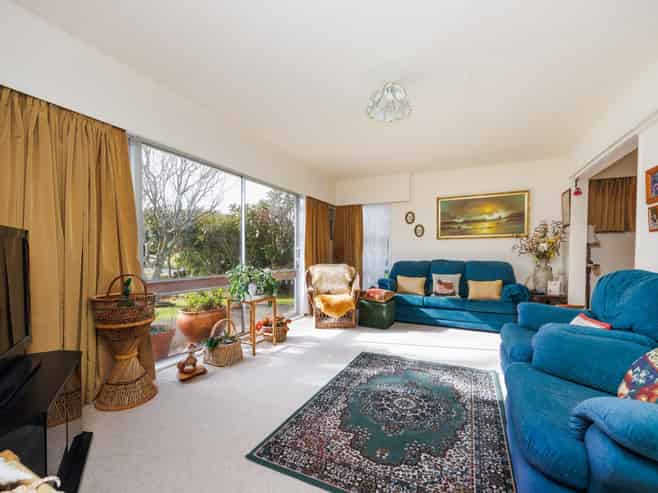 3 Dalzien Place, Feilding