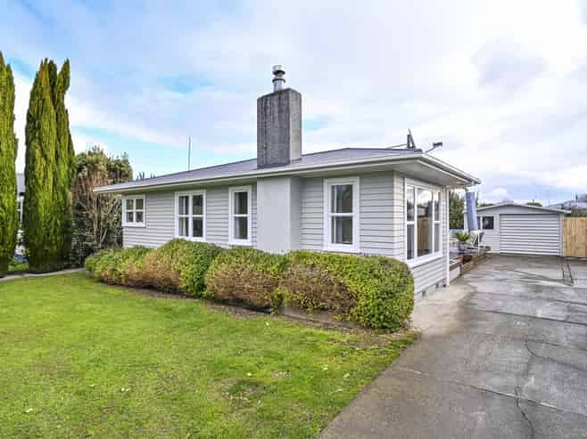 15 Lipscombe Crescent, Havelock North