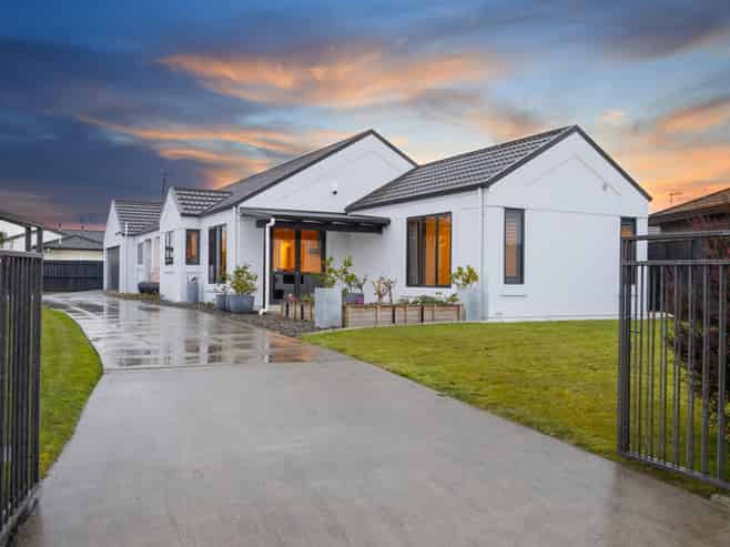 77 Meridian Grove, Kelvin Grove