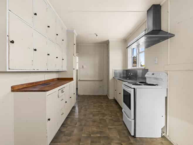 1200 Beatty Place, Mayfair