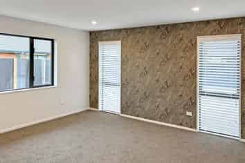 27 Collisson St, Leeston