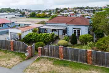 22 Hobbs Street, Waimataitai