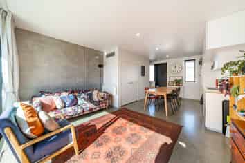 433b Jackson Street, Petone
