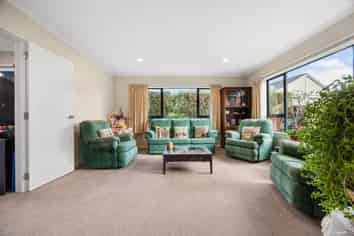 199a Hill Road, The Gardens