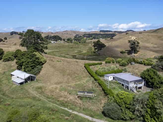 1075 Te Akau Road, Te Akau