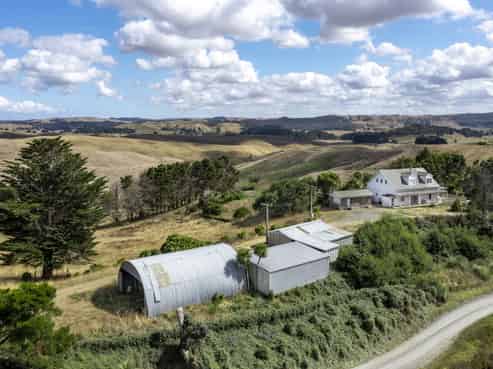 1251 Ruakiwi Road, Te Akau