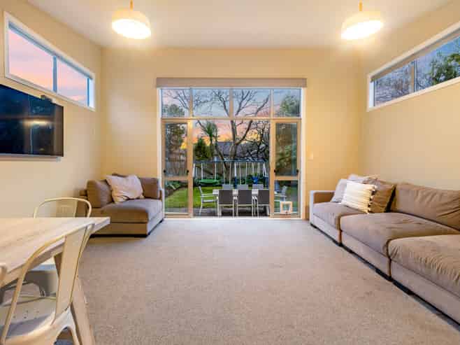 35 Royal Street, Upper Hutt