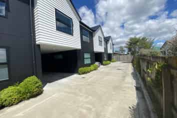 4/61 Rm D May Street, Hamilton East