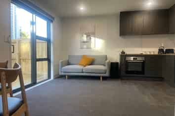 4/61 Rm D May Street, Hamilton East