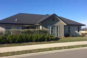 11 Faringdon Boulevard, Rolleston