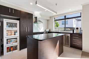 22/182 Flat Bush School Road, Flat Bush