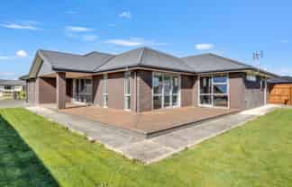 5 Hydrangea Lane, Milson