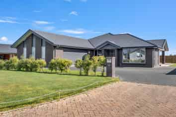 5 Hydrangea Lane, Milson