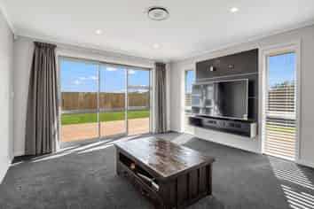 5 Hydrangea Lane, Milson