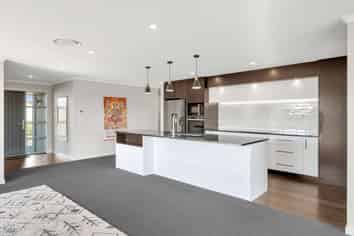 5 Hydrangea Lane, Milson
