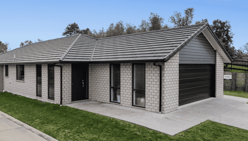 35 Shaw Road, Coastlands
