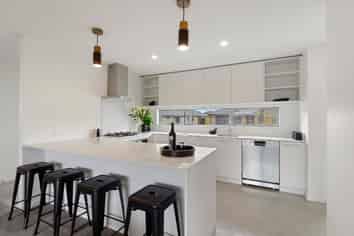5 Tobollie Drive, Rolleston