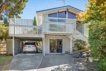 8 Teviot Place, Totara Vale