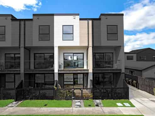 3/1 Cape Road, Mangere