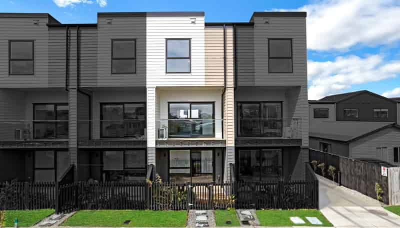 3/1 Cape Road, Mangere