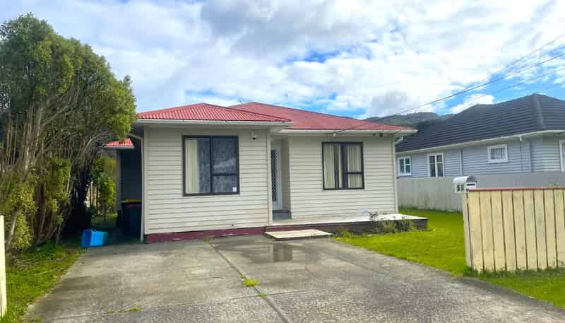 51 Donnelley Drive, Wainuiomata