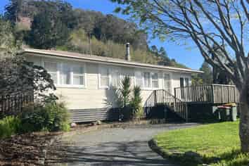 65 Fairview Road, Western Heights