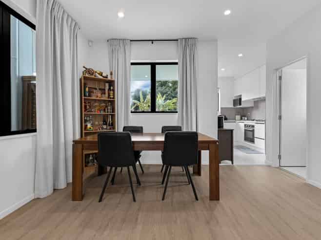 2F Fields Road, Manurewa