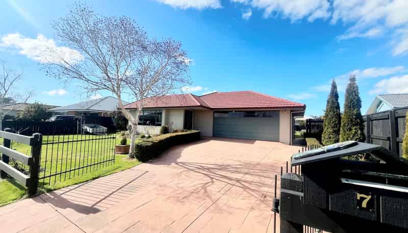 7 Belgrove Drive, Waipukurau