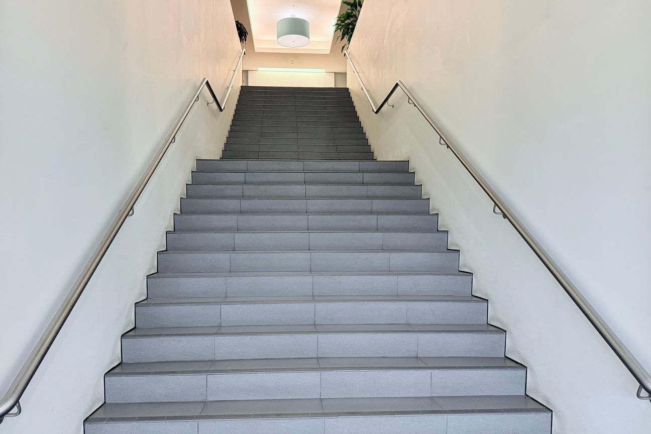 Lincoln Road Office Spaces Available - Fler