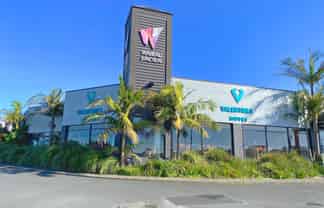 Iconic buffet restaurant investment opportunity