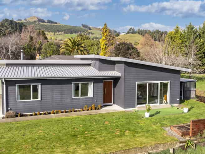 34 Elizabeth Avenue, East Taieri
