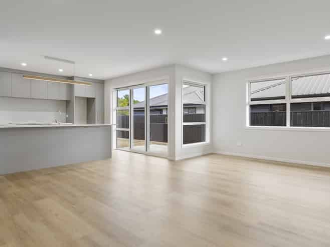 132 Harakeke Drive, Wharewaka