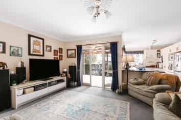 21 Arrowfield Drive, Pyes Pa