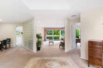 19 Bronte Place, Somerville