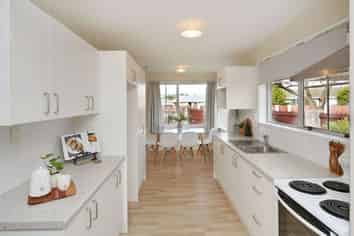4 Daytona Place, Parklands