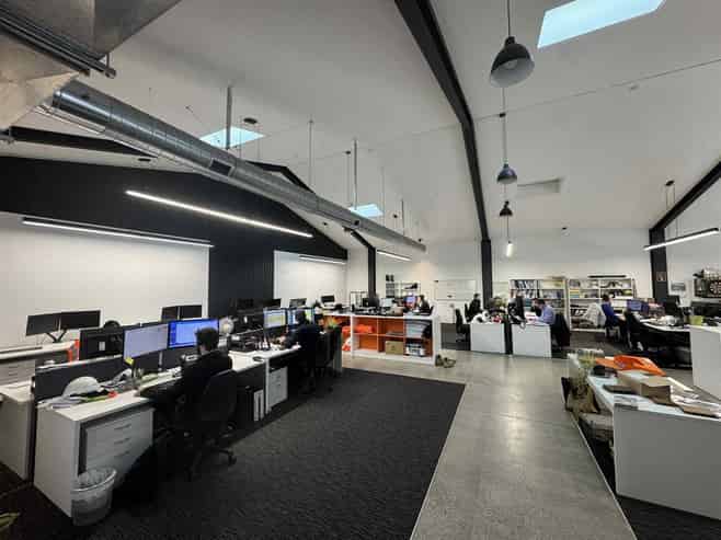 CBD Fringe Office With Ample Parking