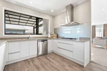 2 Makaka Lane, Silverdale