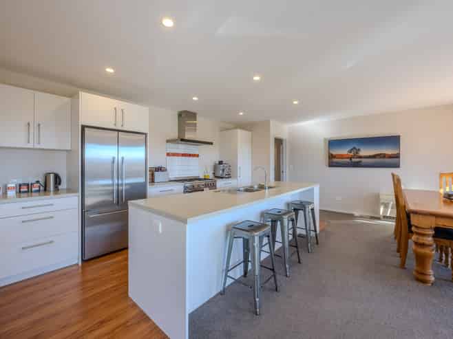 1 Harris Place, Luggate