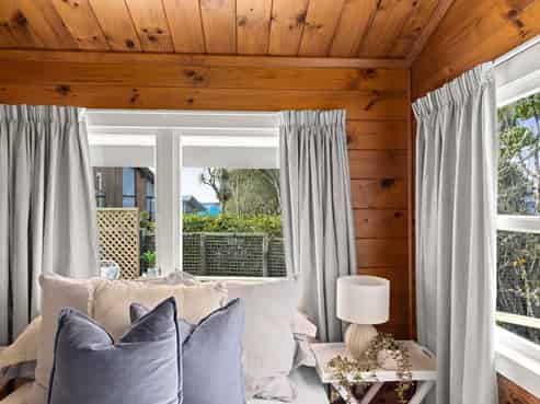54 Mera Road, Algies Bay