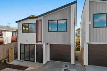 13D Blanche Way, Half Moon Bay