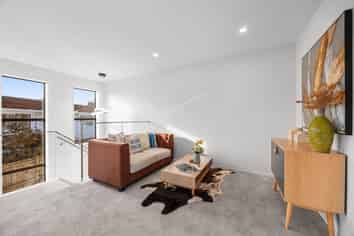 13D Blanche Way, Half Moon Bay